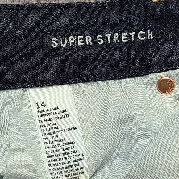 American Eagle Womens Jeans Shorts 14 Blue Super Stretch Distressed Hot Mom Boho - Picture 6 of 8